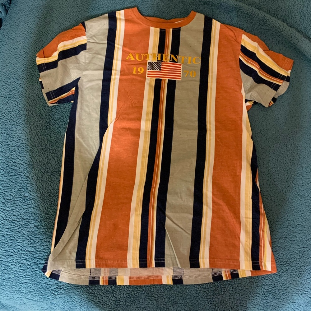 Graphic tee